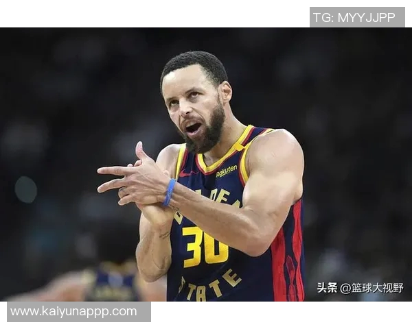 皮尔斯称库里在勇士享有特权是合理的因为他推动了球队市值的显著增长 皮尔斯称库里在勇士享有特权是合理的因为他推动了球队市值的显著增长