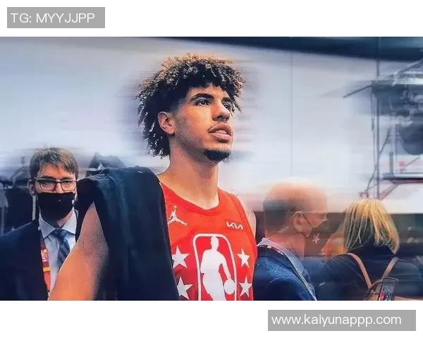 拉梅洛鲍尔时隔三场重返赛场感谢全队健康状态重拾比赛乐趣